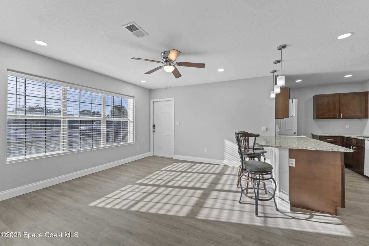 2395 Port Malabar Blvd Ne - Photo 3 of 23