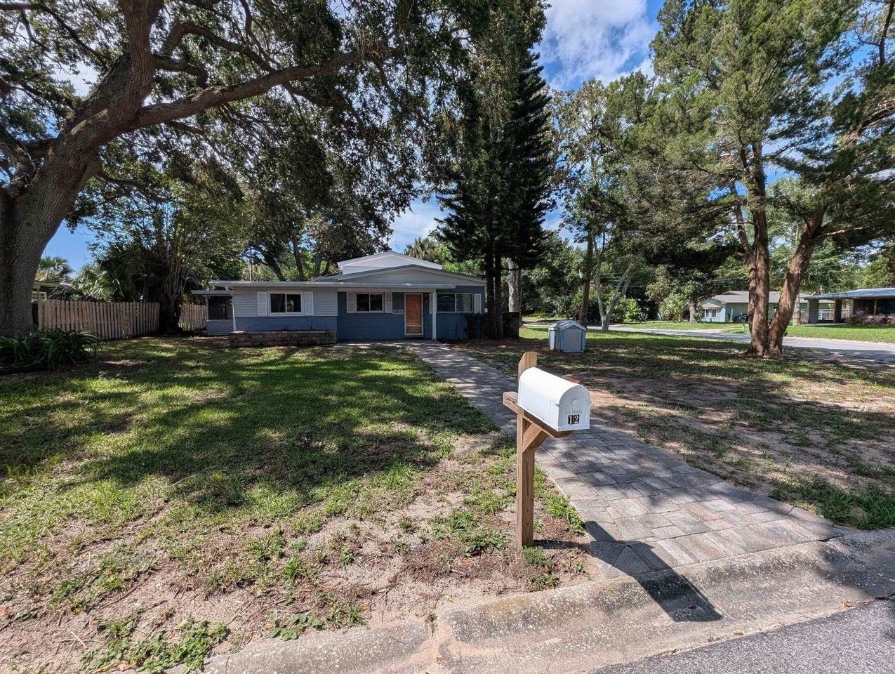 12 Matanzas Cir - Photo 2 of 17