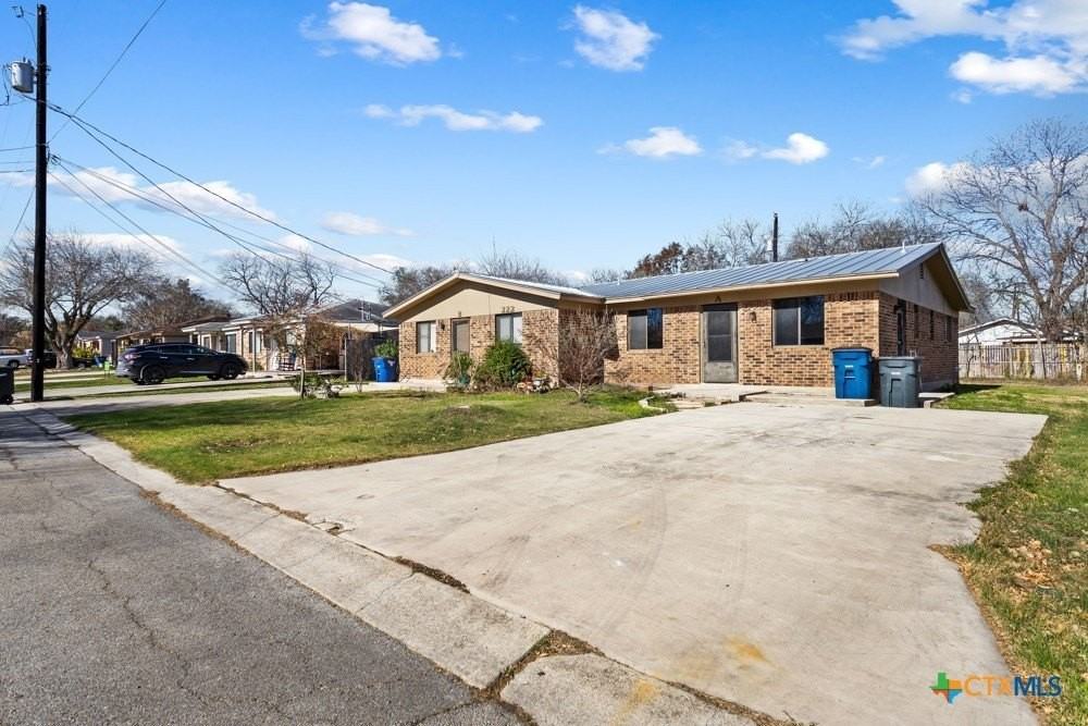 222 Redbud Ln Unit A #A - Photo 2 of 25