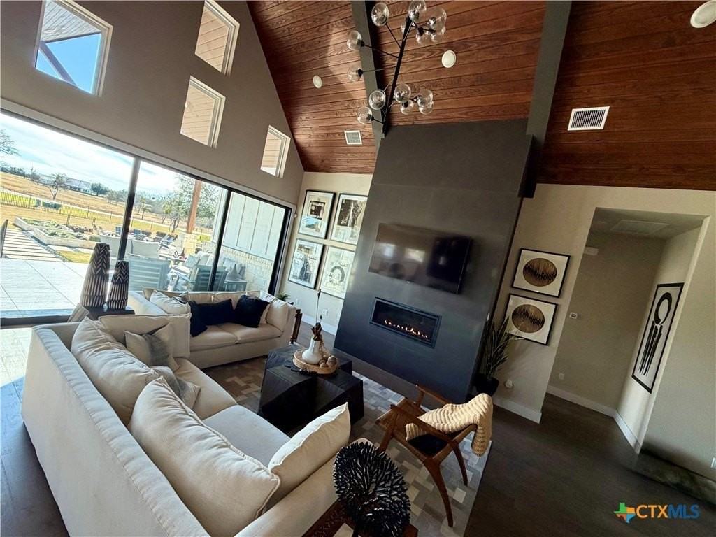 217 Northcrest Dr - Photo 6 of 13