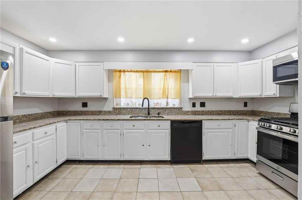 5 Bradley St Unit 1 #1 - Photo 5 of 17