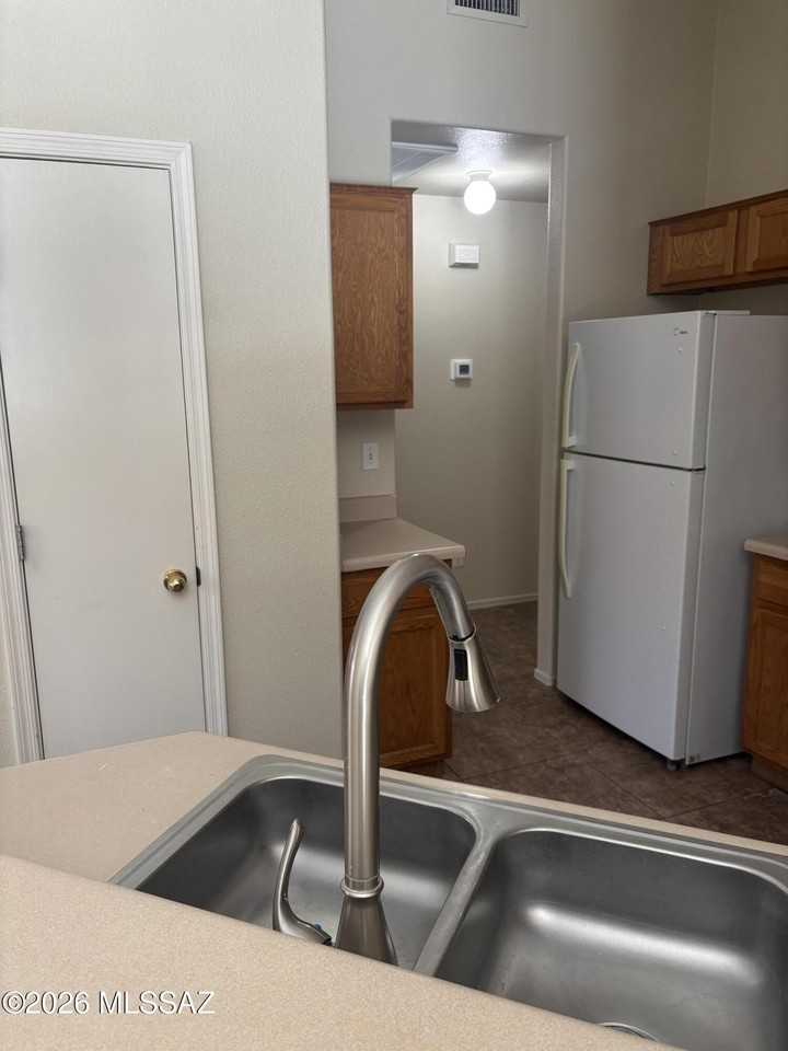 8066 E Sundew Dr - Photo 4 of 26