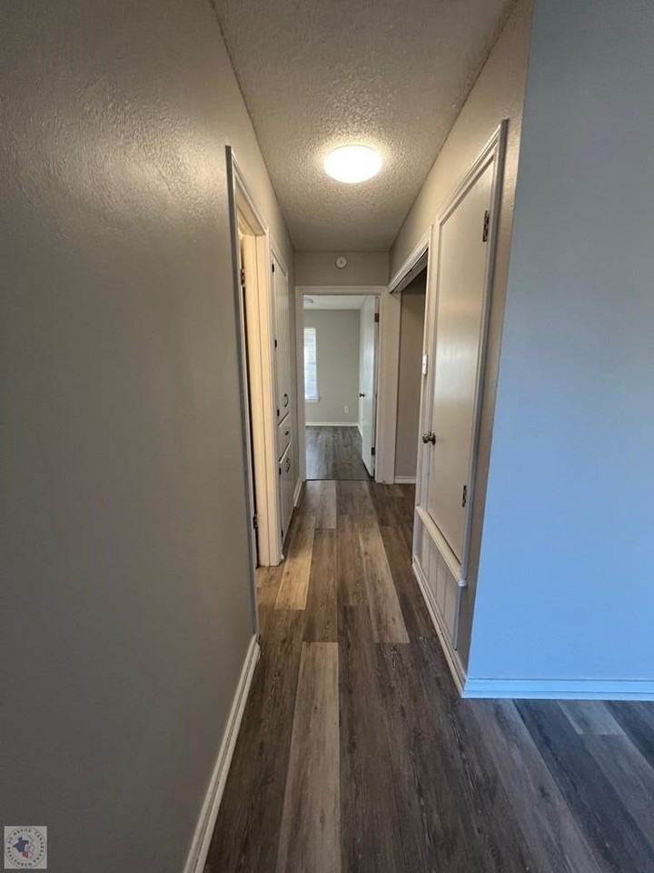 4A Robin Dr - Photo 6 of 13