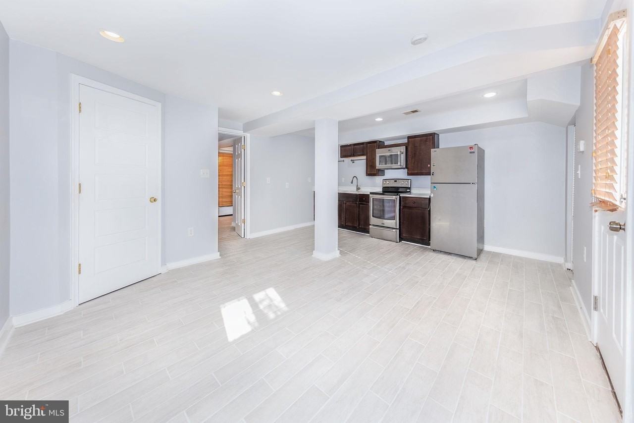 117 R St Nw Unit 2 #2 - Photo 6 of 35