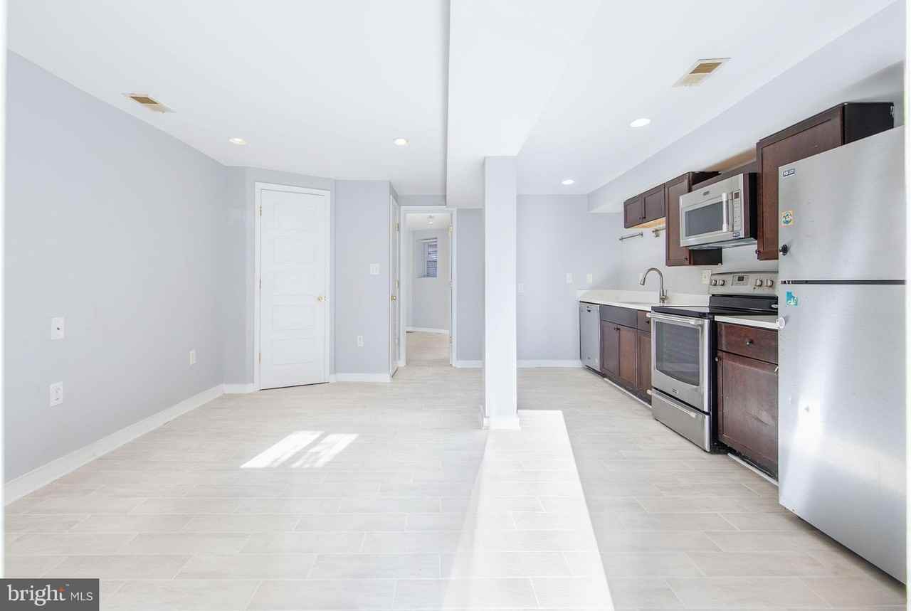 117 R St Nw Unit 2 #2 - Photo 7 of 35