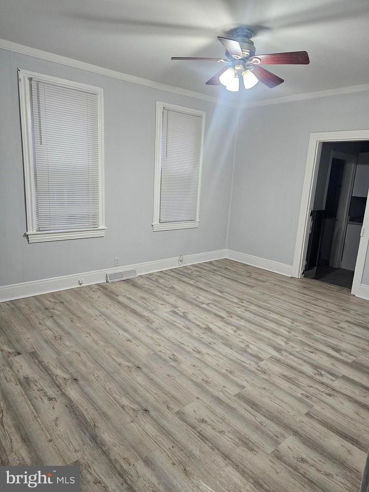 32 N Governors Ave - Photo 4 of 30