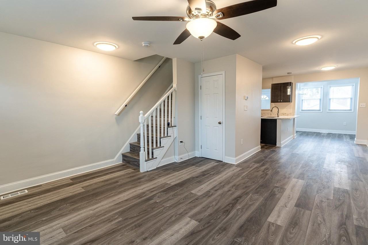 407 Old Riverside Rd - Photo 2 of 27