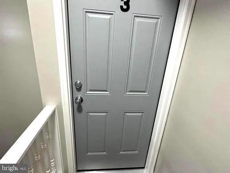 1721 Mcculloh St Apt 3 #3 - Photo 3 of 11