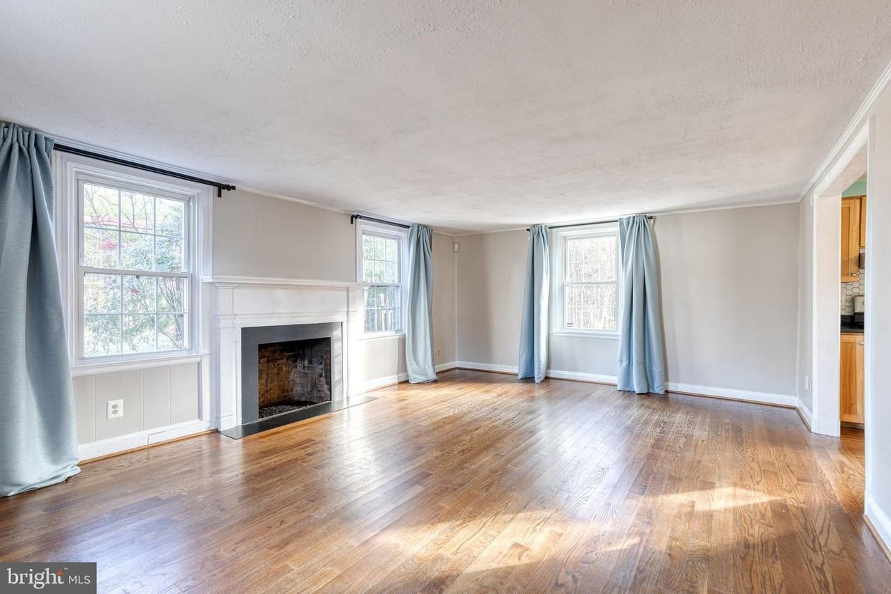 603 Park Ln - Photo 4 of 22