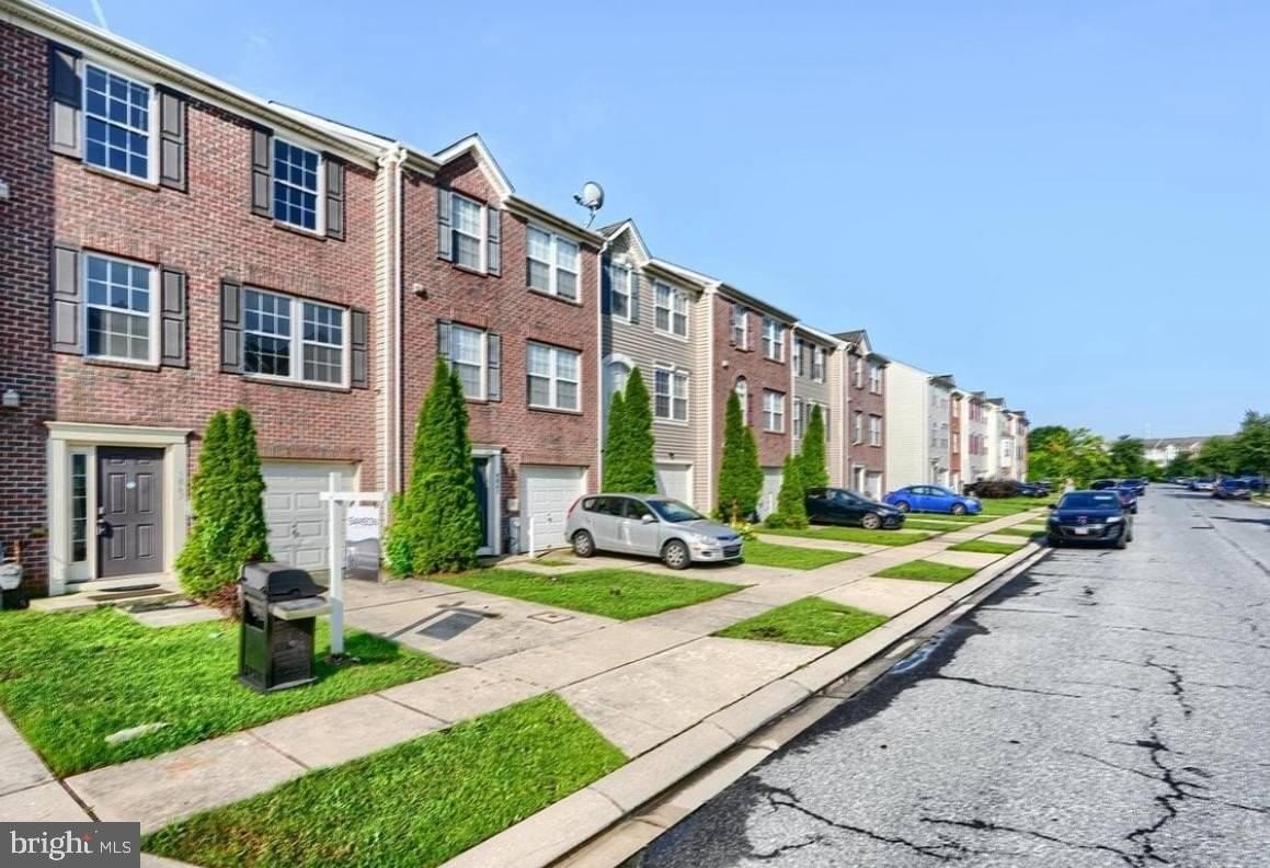 9863 Decatur Rd - Photo 2 of 33