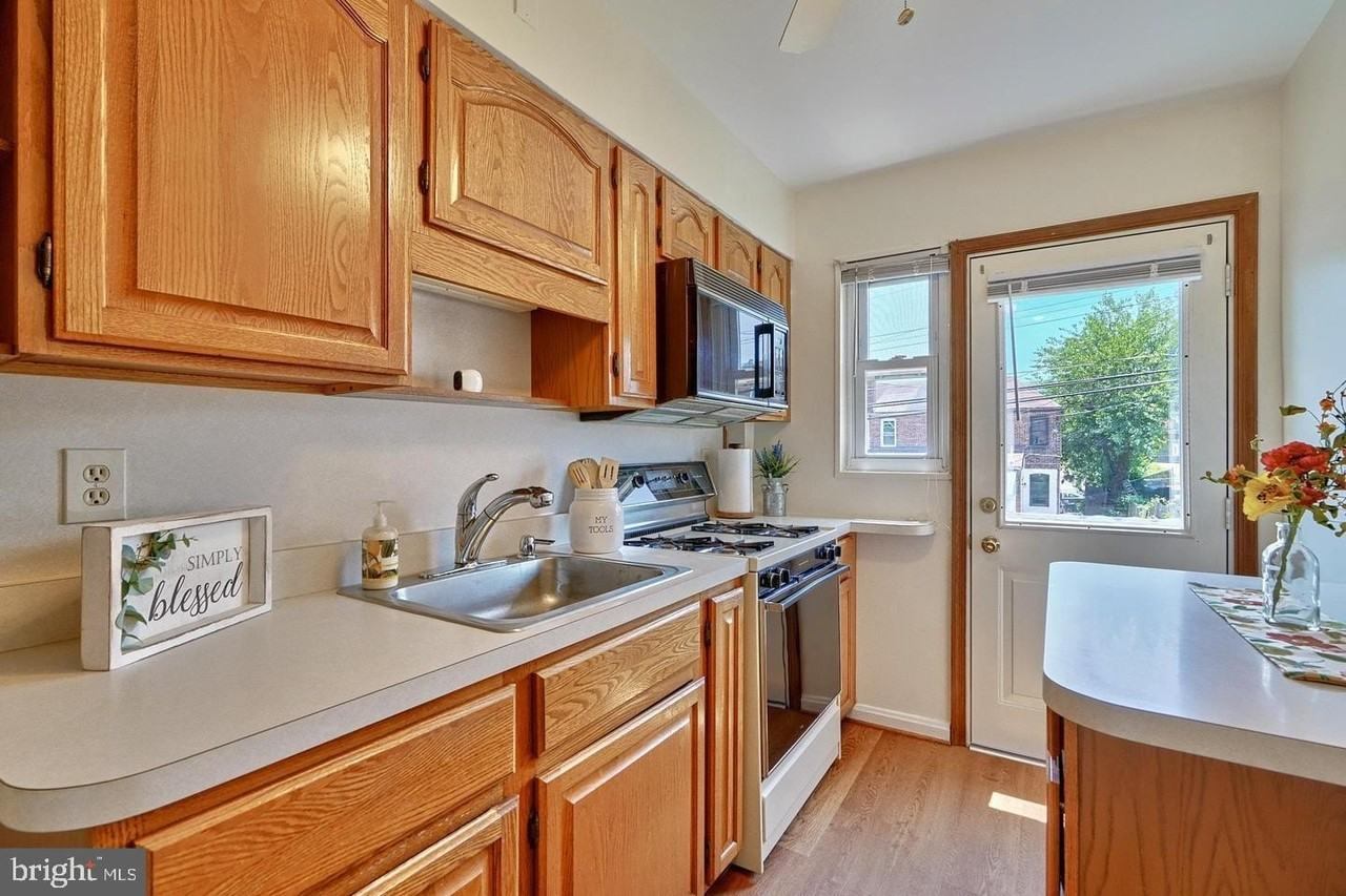 7731 Wynbrook Rd - Photo 6 of 13