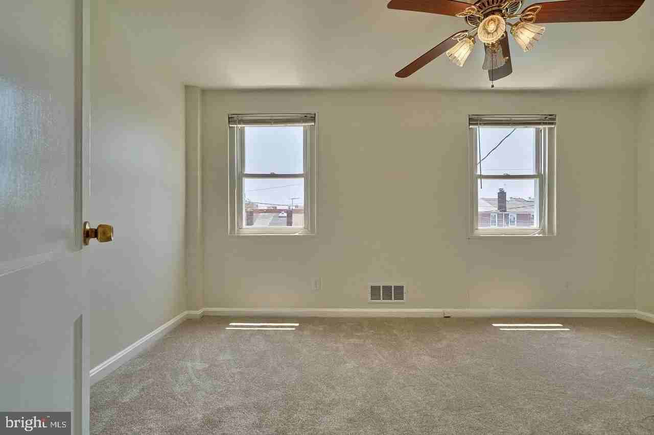 7731 Wynbrook Rd - Photo 7 of 13