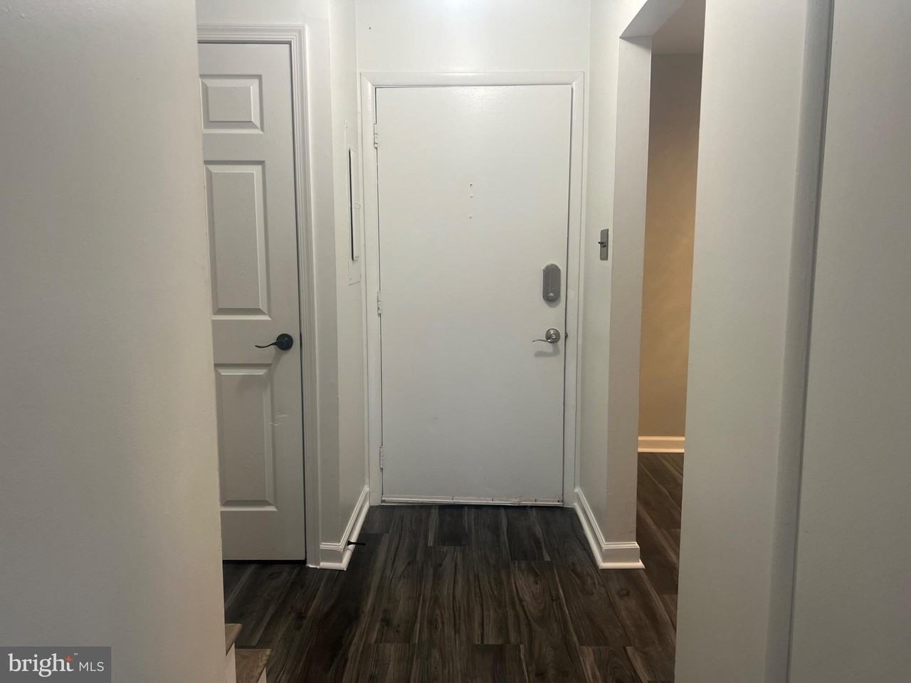 8826 Stauffer Rd - Photo 5 of 12