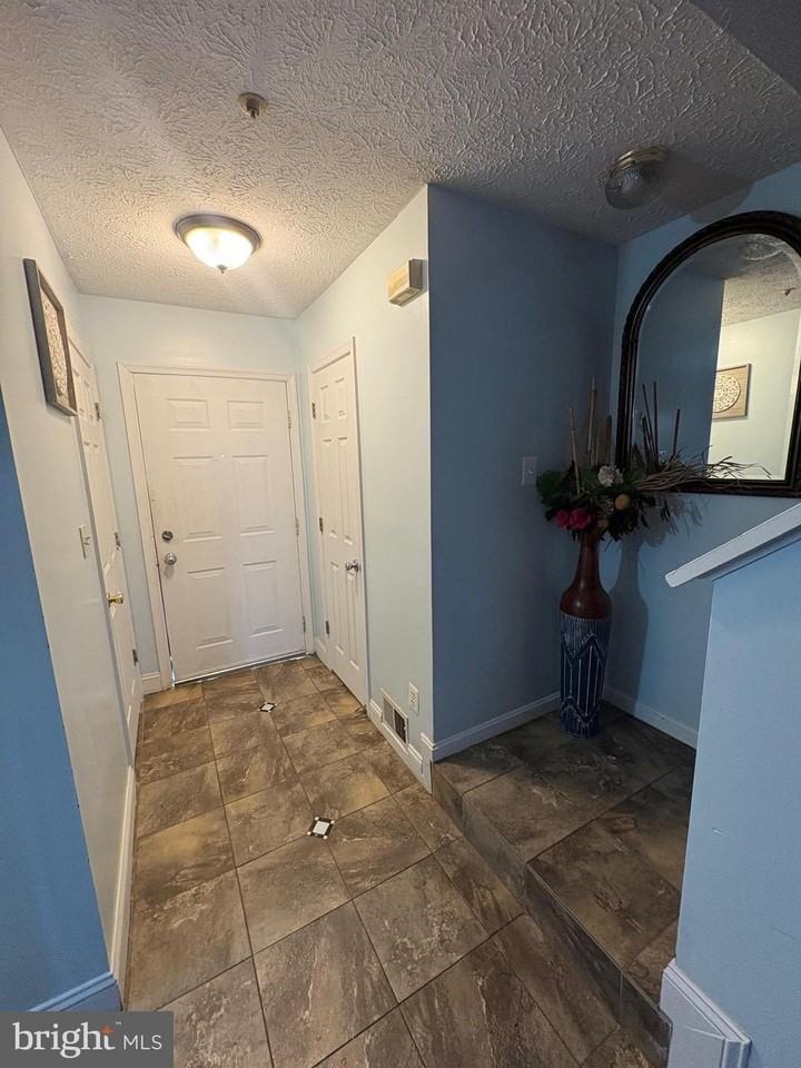 7148 Natures Rd - Photo 7 of 49