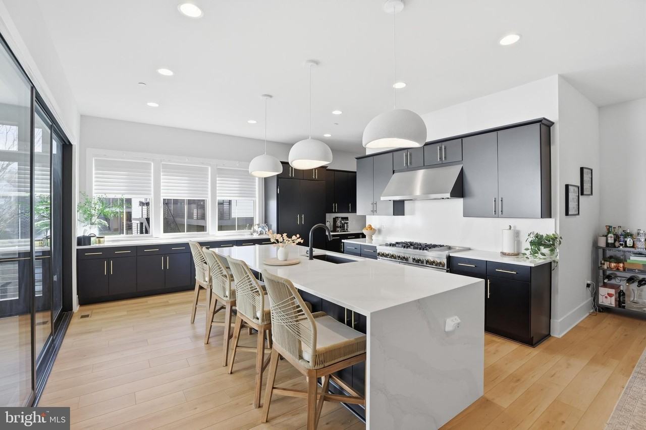 9725 Lantana Way - Photo 3 of 50