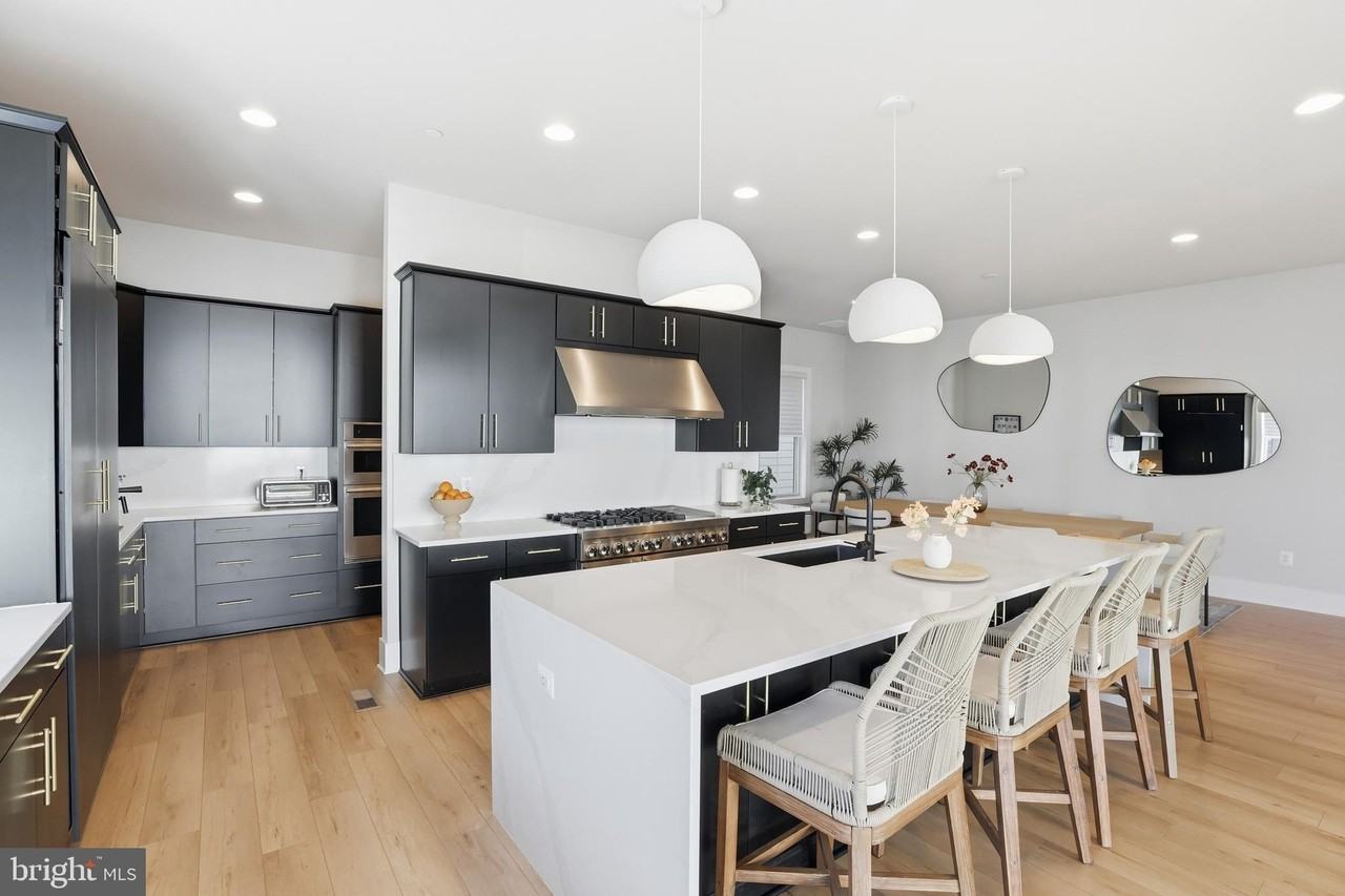 9725 Lantana Way - Photo 4 of 50