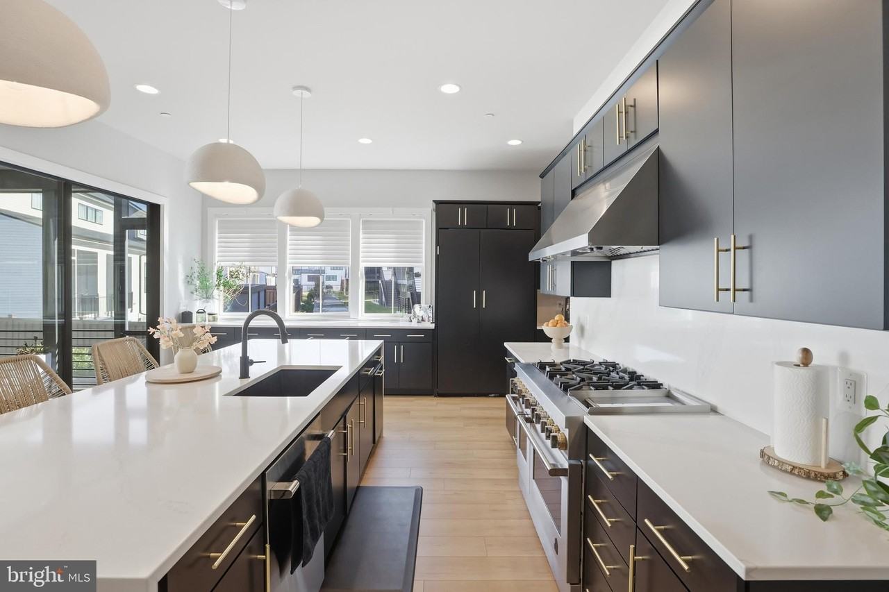 9725 Lantana Way - Photo 5 of 50