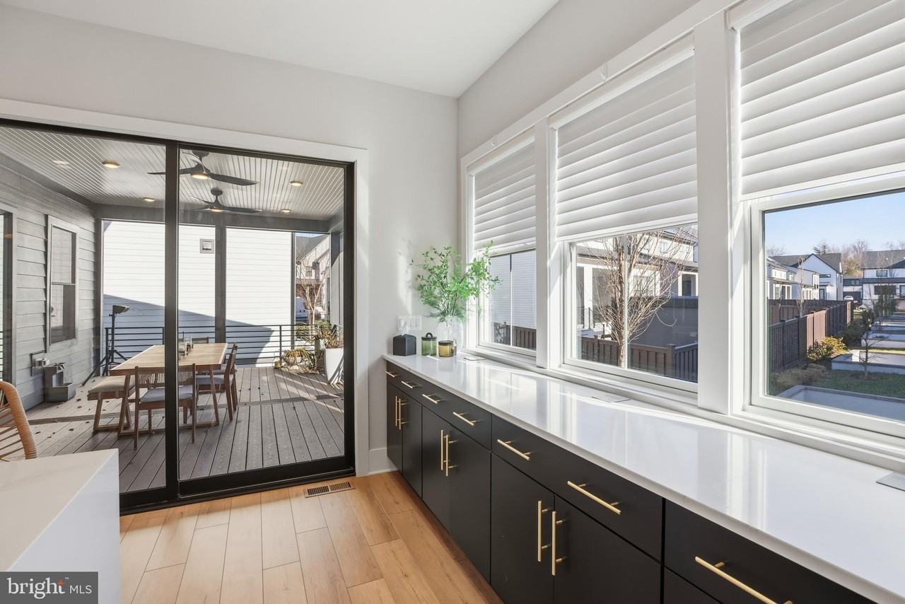 9725 Lantana Way - Photo 6 of 50