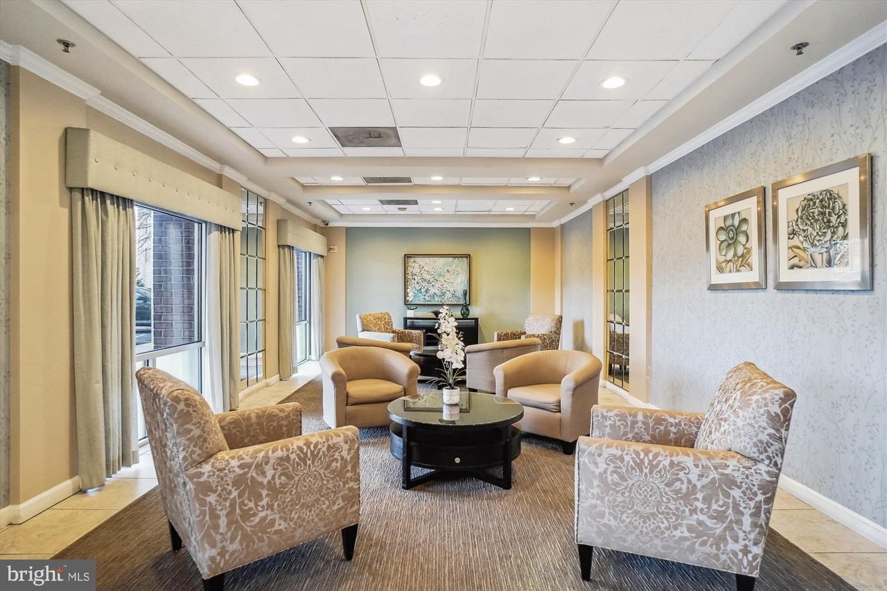 3210 N Leisure World Blvd Apt 119 #119 - Photo 5 of 50