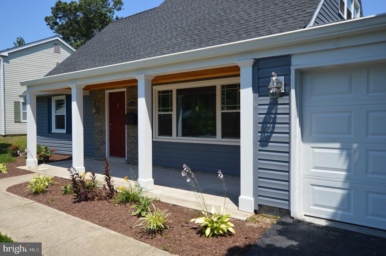 12328 Chalford Ln - Photo 4 of 39