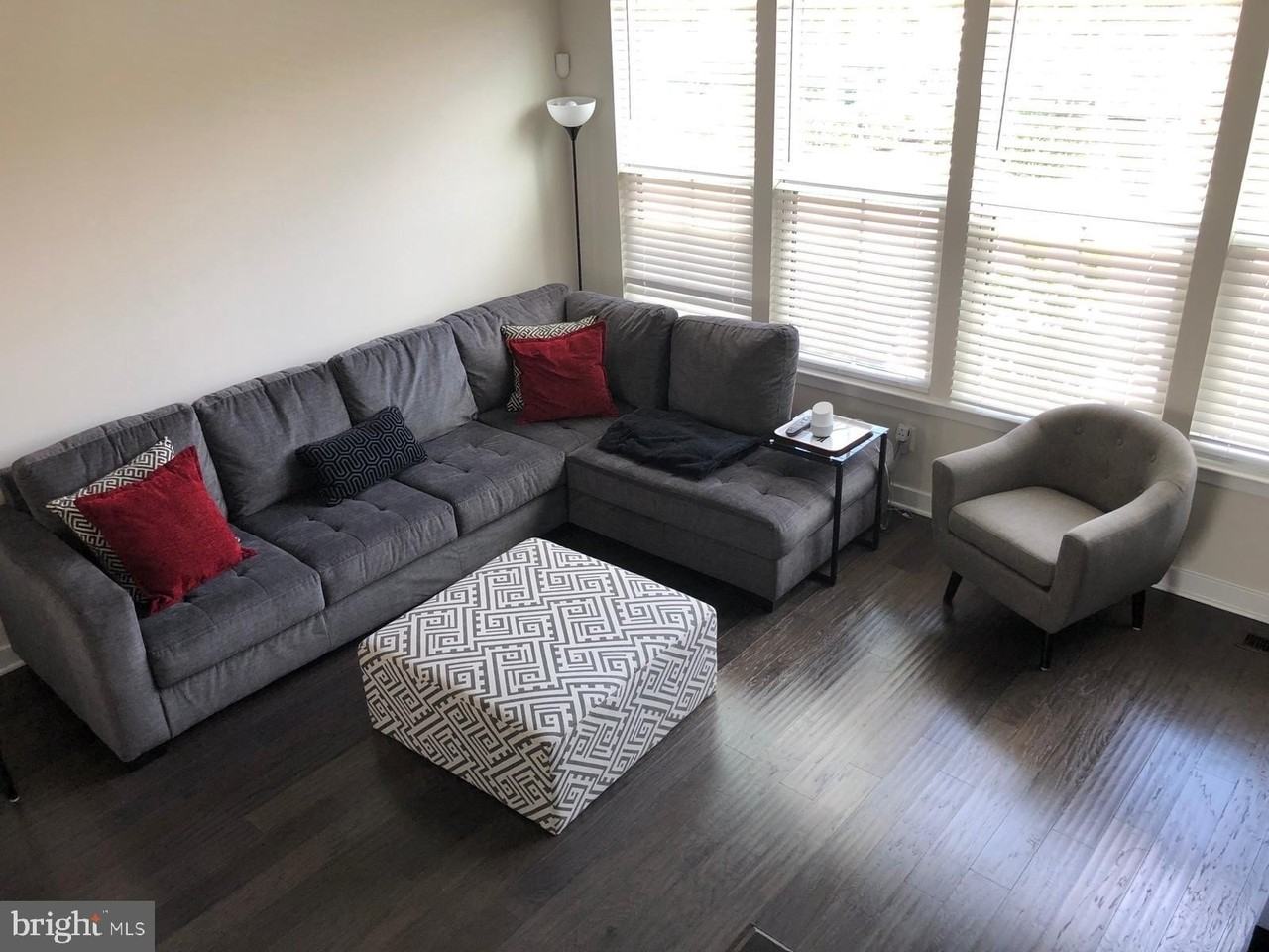 6212 Editors Park Dr - Photo 7 of 30