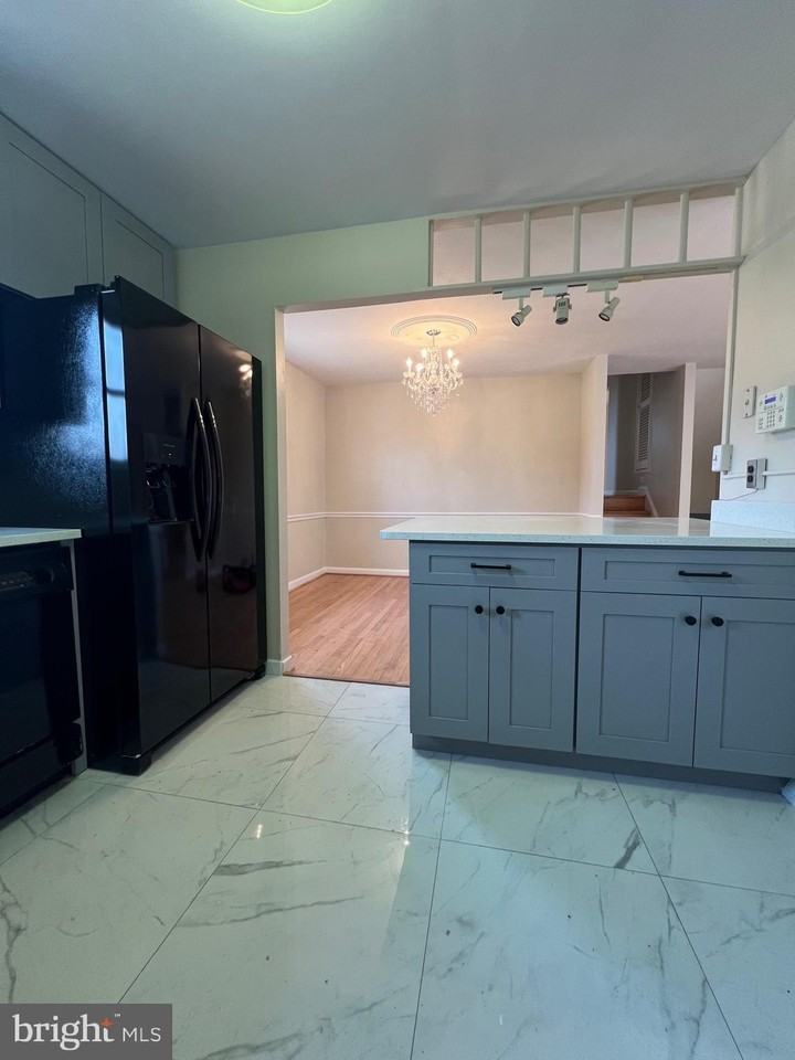 101 Captain Brendt Dr - Photo 6 of 19