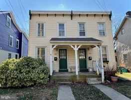 featured image of 444 Washington Ave