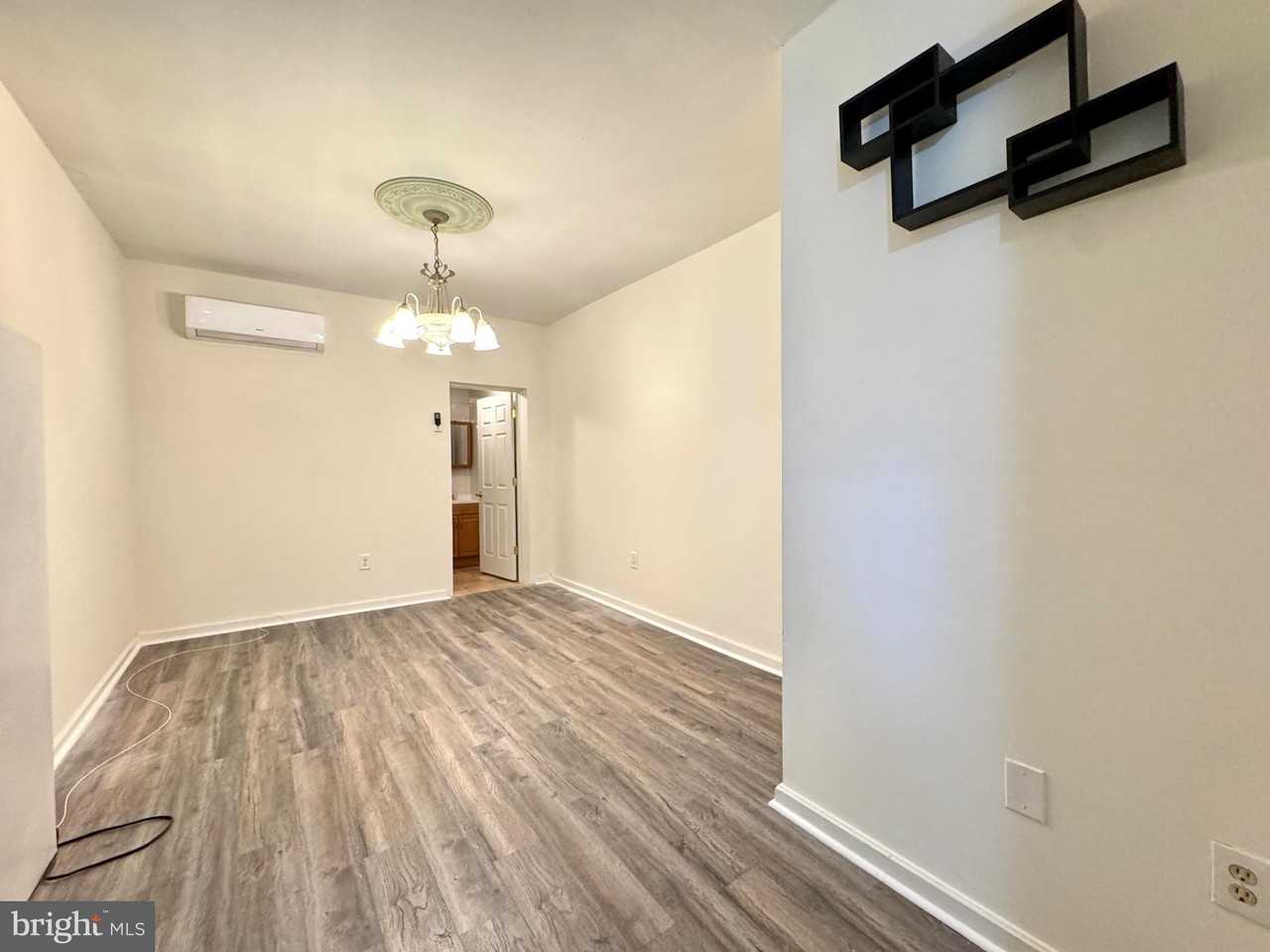 1224 Summer St Unit 1f #1F - Photo 3 of 9