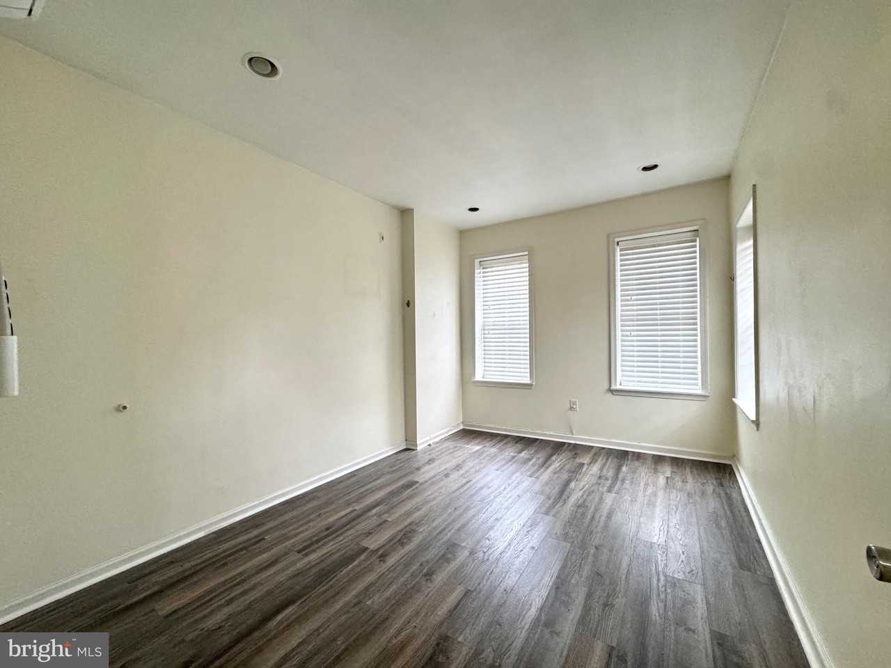 1224 Summer St Unit 1f #1F - Photo 7 of 9