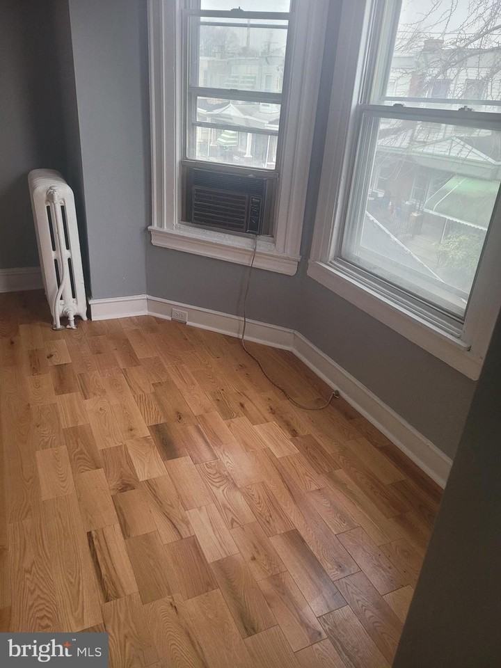 134 N Ruby St Apt 2 #2 - Photo 5 of 16