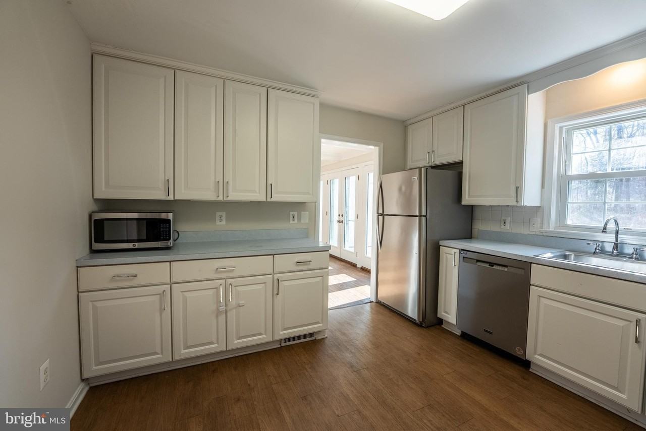 8209 Mockingbird Dr - Photo 5 of 22