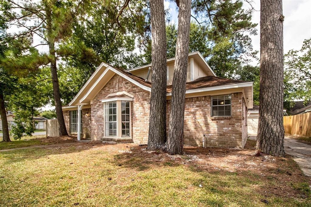 22603 Pine Mist Ln #22603 - Photo 4 of 26