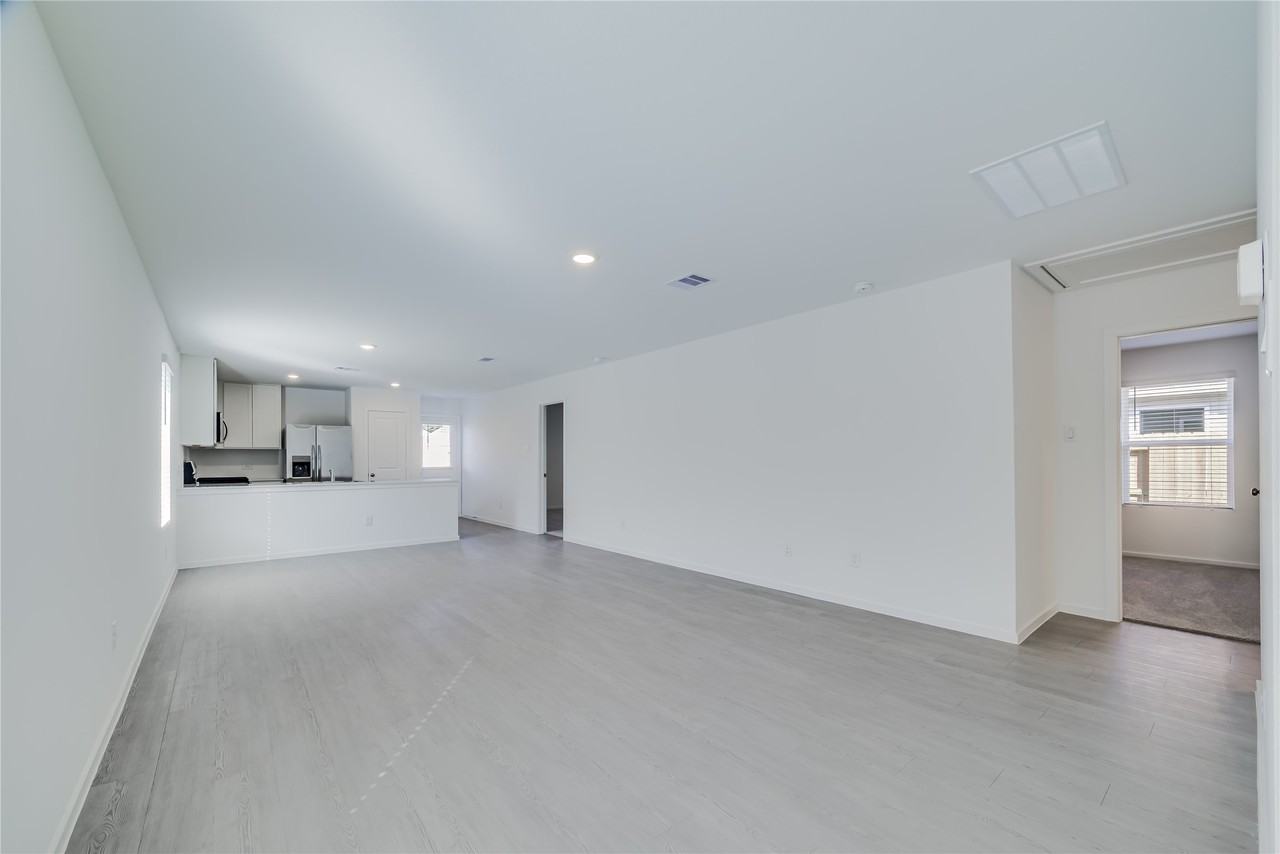 1754 W Stroker Rd #1754 - Photo 6 of 24