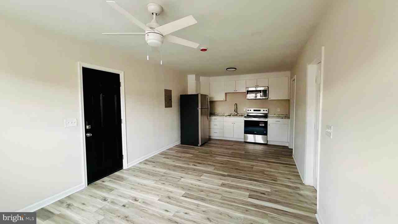 515 Broadway St - Photo 2 of 12