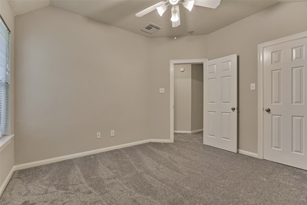 7 Raindance Ct #7 - Photo 4 of 47