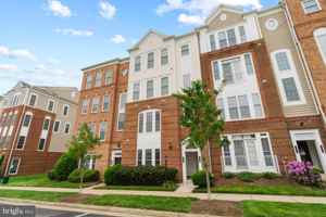 featured image of 2263 Oberlin Dr