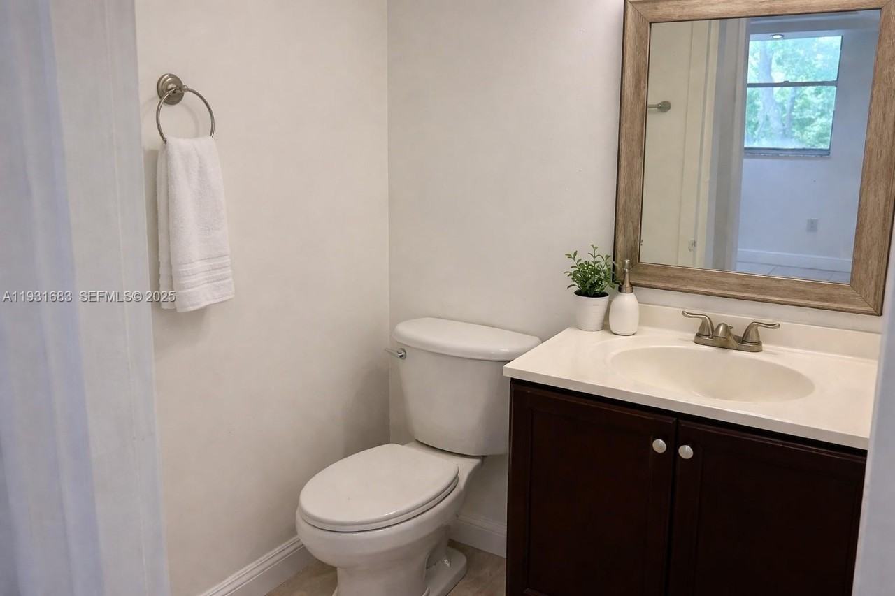 1805 Sans Souci Blvd #1805-525 - Photo 5 of 11