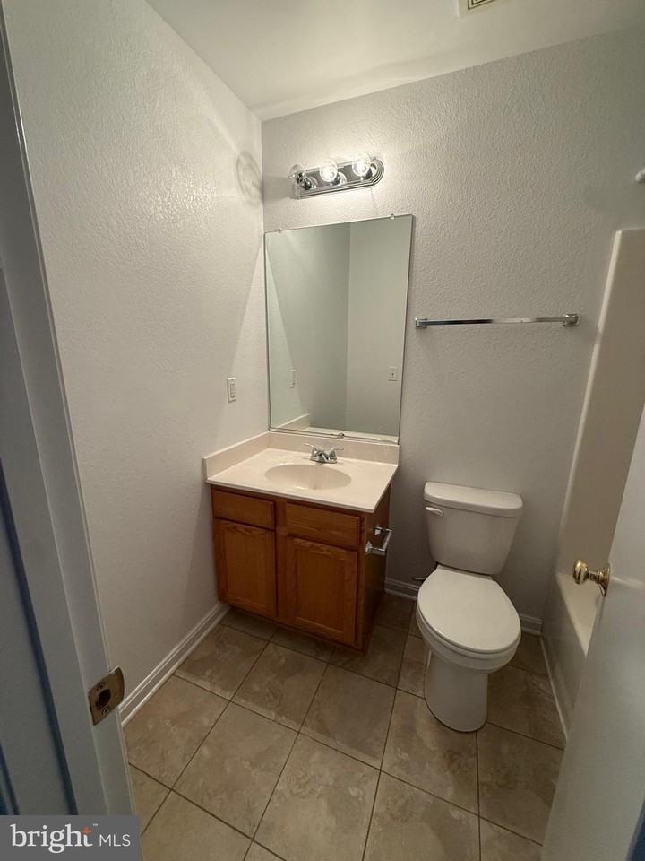 9905 Matti Hill Ct - Photo 6 of 16