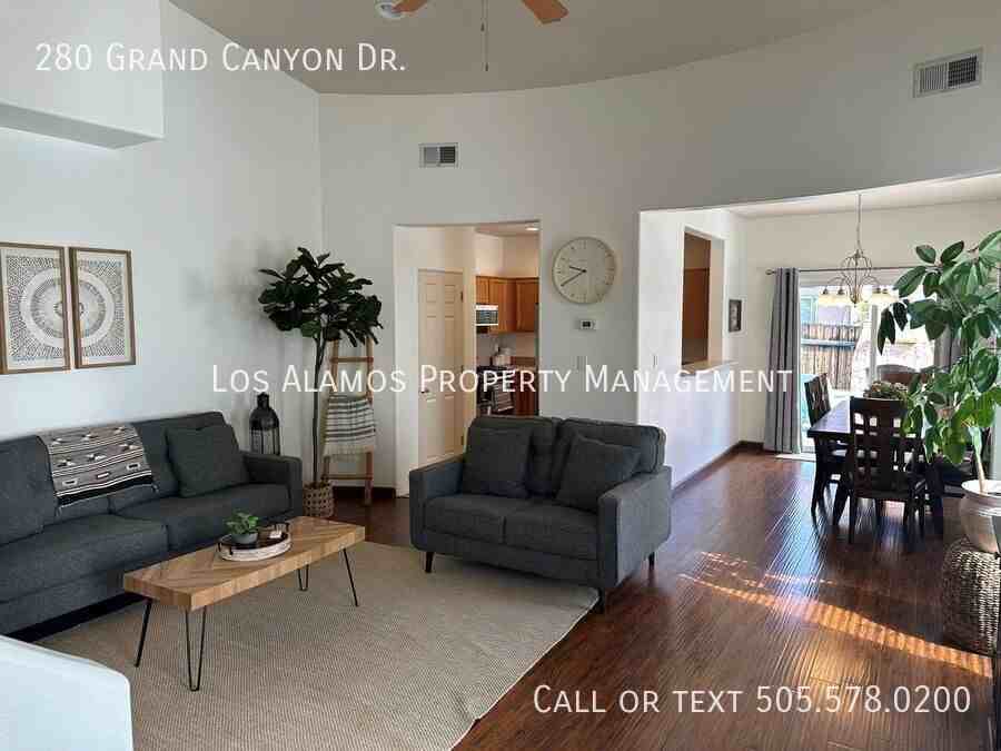 280 Grand Canyon Dr - Photo 2 of 33