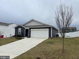 featured image of 61 Bar Harbor Ter