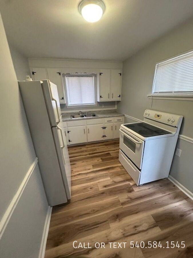 517 S Maple St - Photo 3 of 9