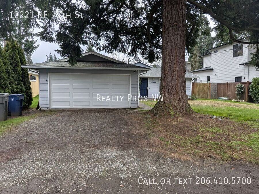 12221 Ne 75th St - Photo 2 of 15