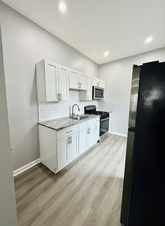 3957 Ogden St - Photo 2 of 17