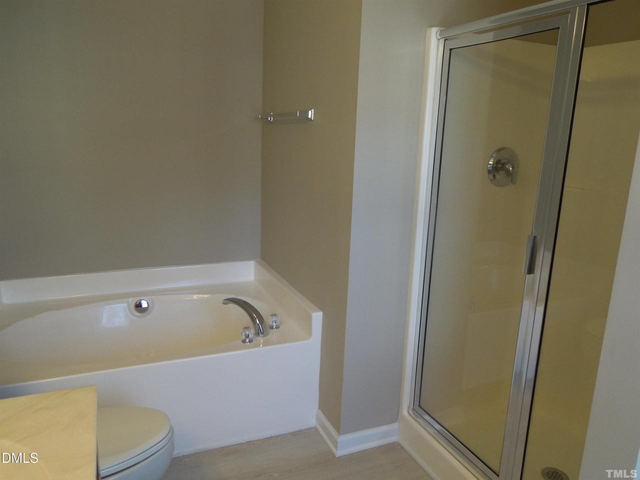 4622 Altha St - Photo 7 of 8