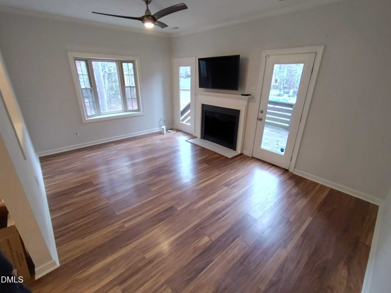 126 Milford Ct - Photo 7 of 19