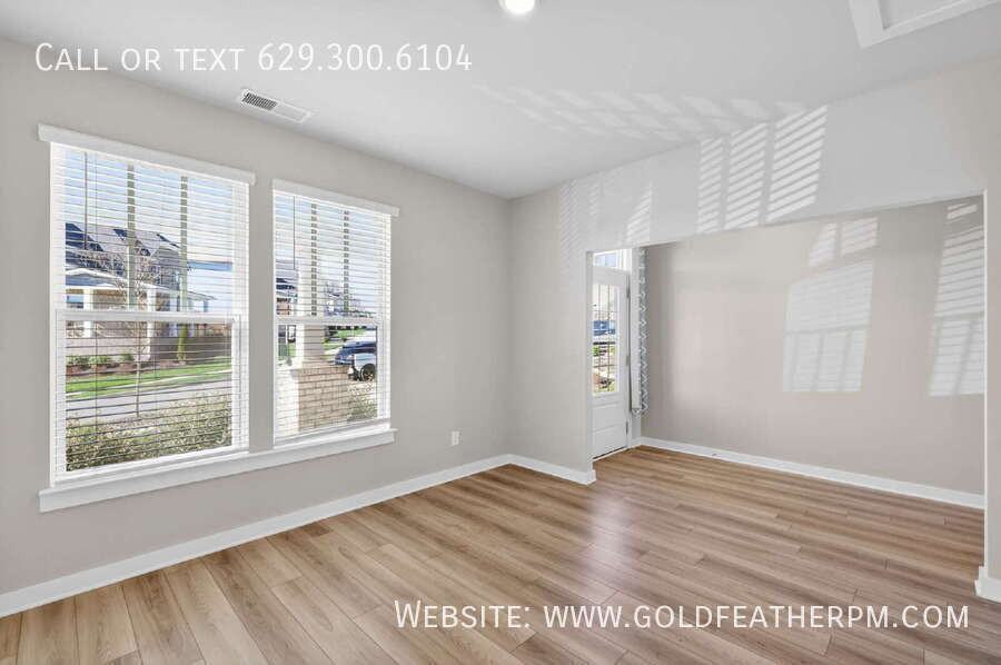 1125 Pebble Run Rd - Photo 6 of 49