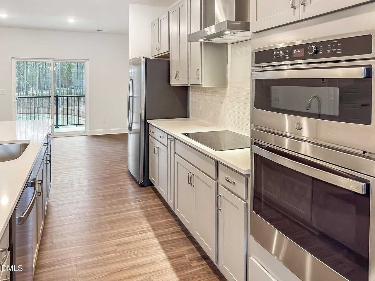 10531 Pleasant Branch Dr Unit 201 #201 - Photo 6 of 37