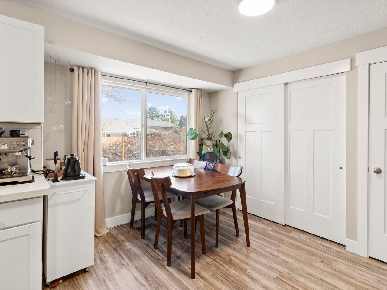 5189 S Espadrille Dr - Photo 6 of 23