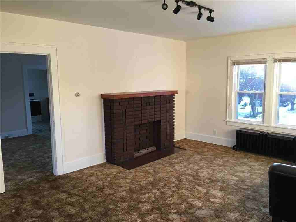 1511 5th Ave #REAR - Photo 3 of 10