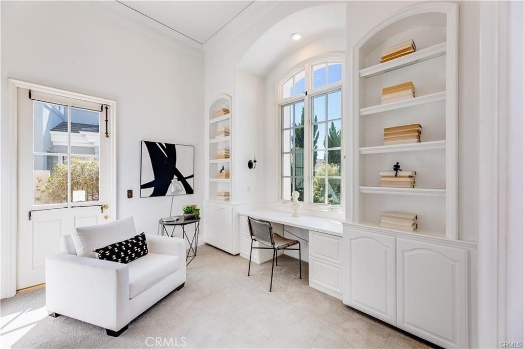 8 Sunpeak - Photo 5 of 50